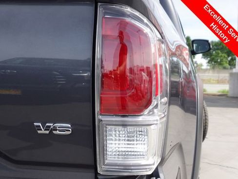 Certified 2023 Toyota Tacoma TRD Off-Road w/ Technology Package image 9