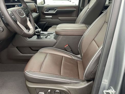Used 2025 GMC Sierra 1500 Denali image 7