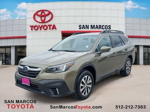 Used 2021 Subaru Outback Premium image 1