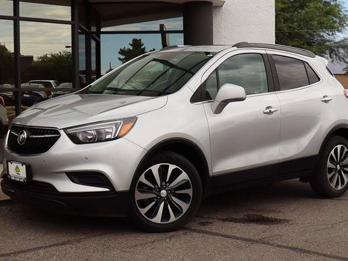 Used 2021 Buick Encore Preferred w/ Safety Package II FWD image 2