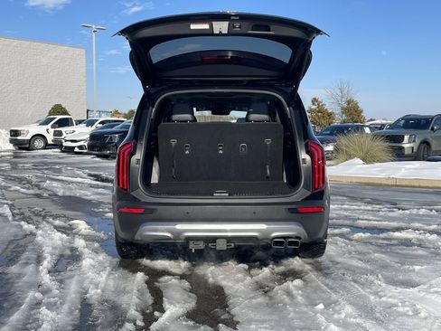 Used 2020 Kia Telluride SX w/ Towing Package image 7