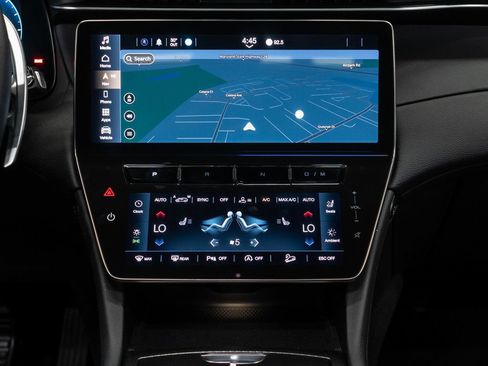 Used 2023 Maserati Grecale GT AWD/4WD image 19