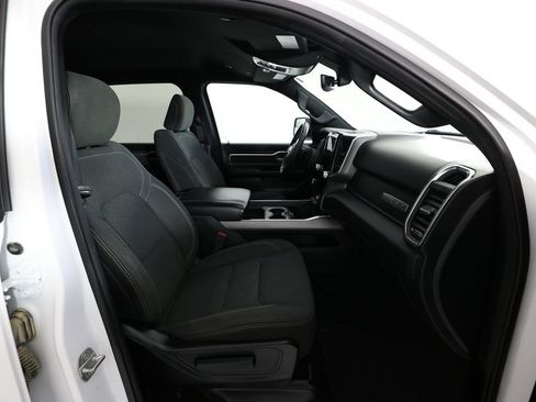 Used 2025 RAM 1500 Big Horn AWD/4WD image 11