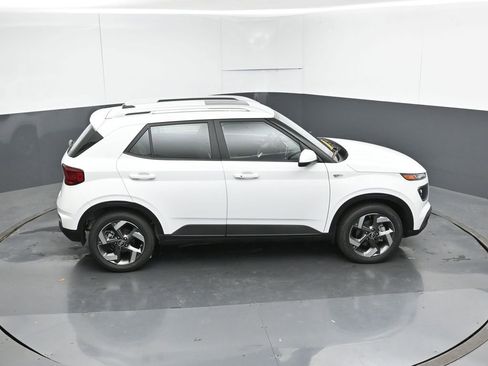 New 2026 Hyundai Venue SEL image 22