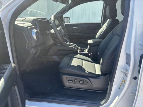 New 2026 Chevrolet Colorado LT w/ LT Convenience Package image 11