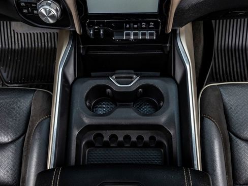 Used 2022 RAM 1500 Laramie w/ Laramie Southwest Edition image 27