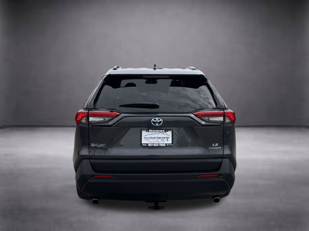 Used 2023 Toyota RAV4 LE AWD/4WD image 7
