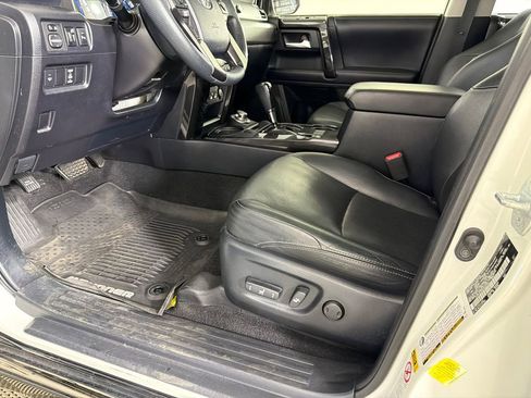 Used 2019 Toyota 4Runner Limited image 11