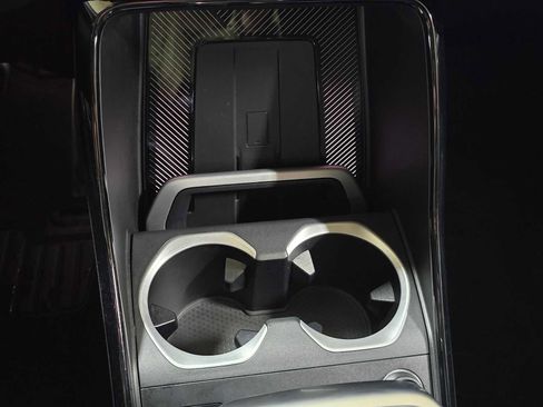 Used 2025 BMW X2 xDrive28i w/ Technology Package image 31