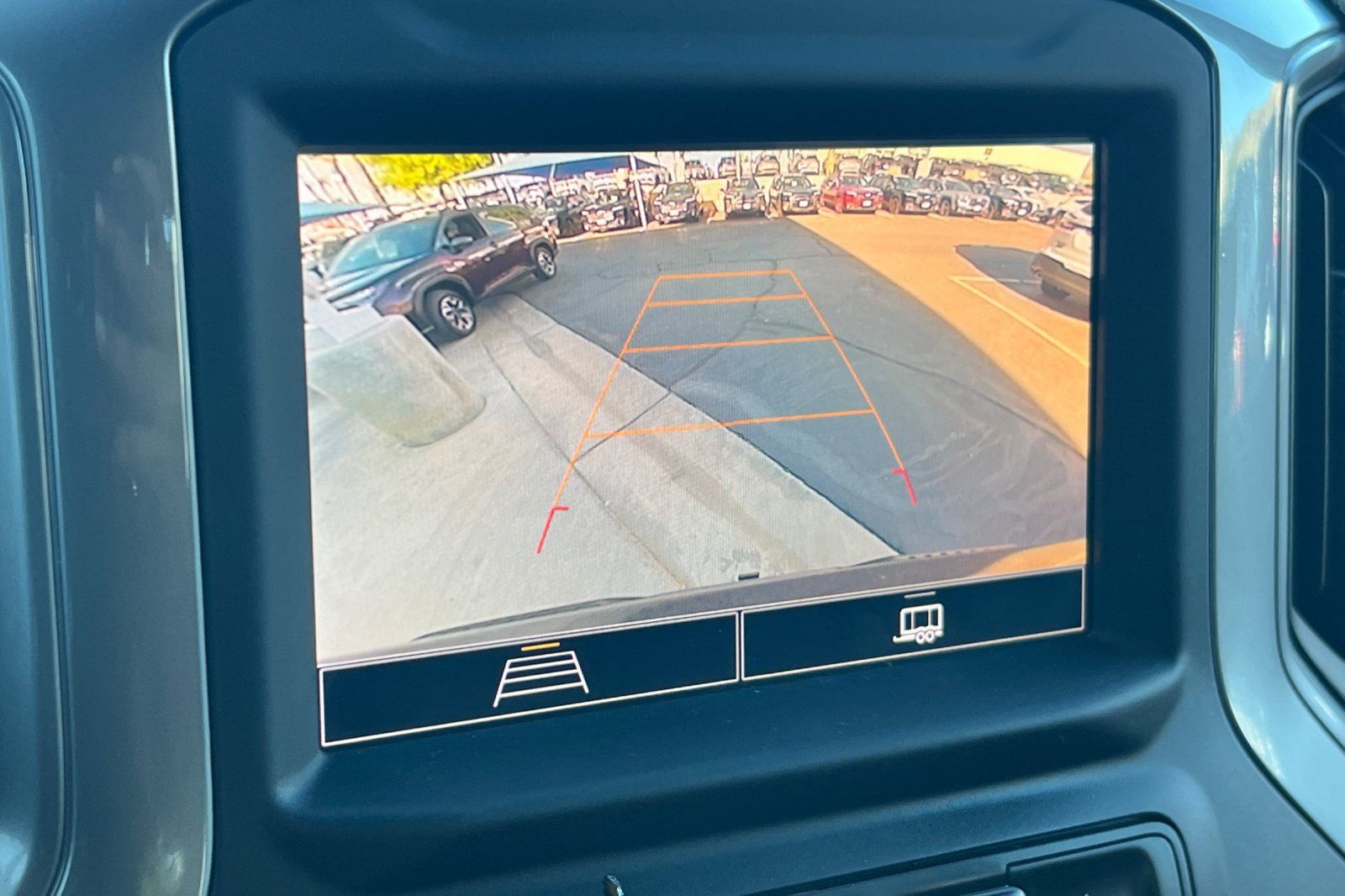 Used 2022 Chevrolet Silverado 1500 Custom RWD image 17