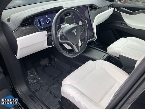 Used 2018 Tesla Model X 75D image 6