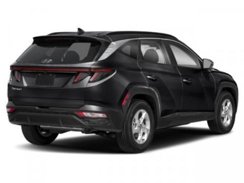Used 2023 Hyundai Tucson SEL w/ Convenience Package AWD/4WD image 2
