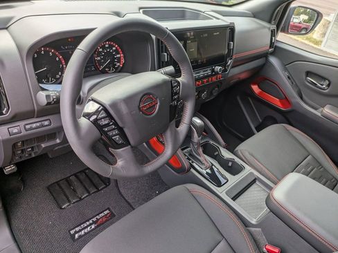 New 2025 Nissan Frontier PRO-4X image 9