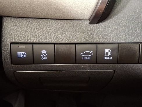 Used 2023 Toyota Camry LE AWD/4WD image 24