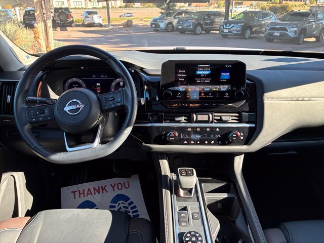 Certified 2025 Nissan Pathfinder Platinum w/ Cargo Package AWD/4WD image 26