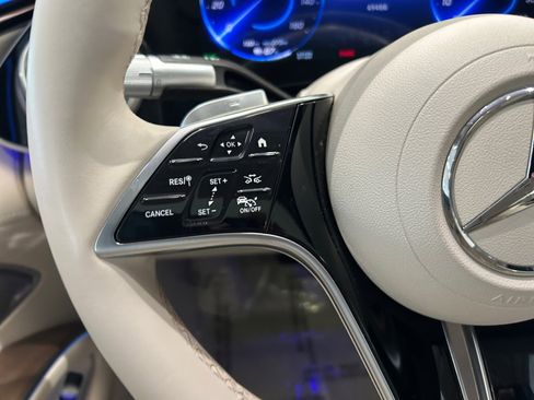 Used 2023 Mercedes-Benz EQS 580 4MATIC Sedan image 8