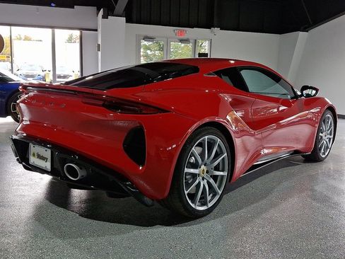 Used 2025 Lotus Emira image 4