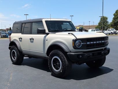 Certified 2025 Ford Bronco Big Bend w/ Black Diamond Package