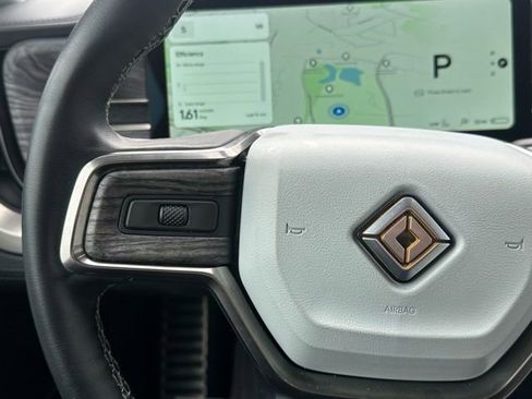 Used 2022 Rivian R1T Adventure image 20
