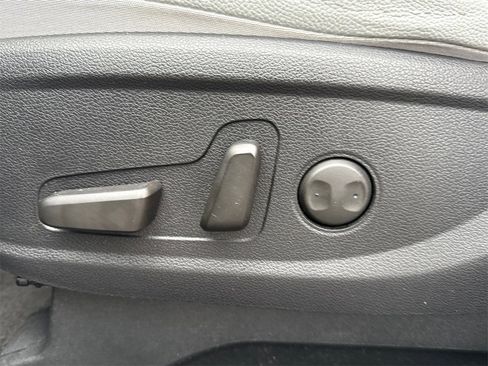 Used 2020 Hyundai Palisade SEL w/ Premium Package image 22