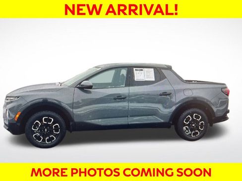 Used 2023 Hyundai Santa Cruz SEL image 2