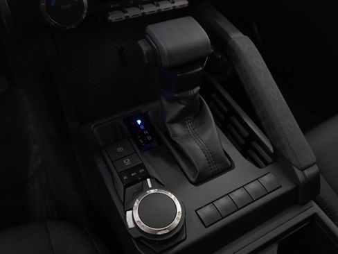 Used 2025 Toyota Tacoma SR image 20