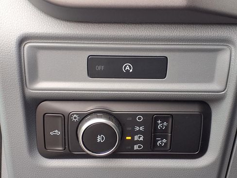 Used 2025 Ford F150 XLT w/ Equipment Group 301A Standard RWD image 11