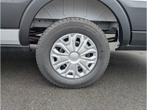 New 2026 Ford Transit 250 148 High Roof Extended image 23