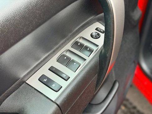 Used 2013 GMC Sierra 1500 SLE w/ Power Tech Package image 17