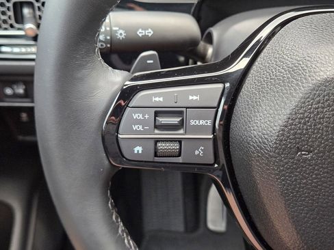 Used 2025 Honda Civic Sport image 29