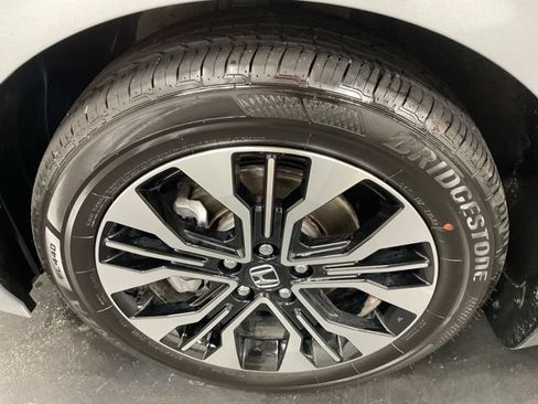 Certified 2026 Honda Odyssey Elite image 11