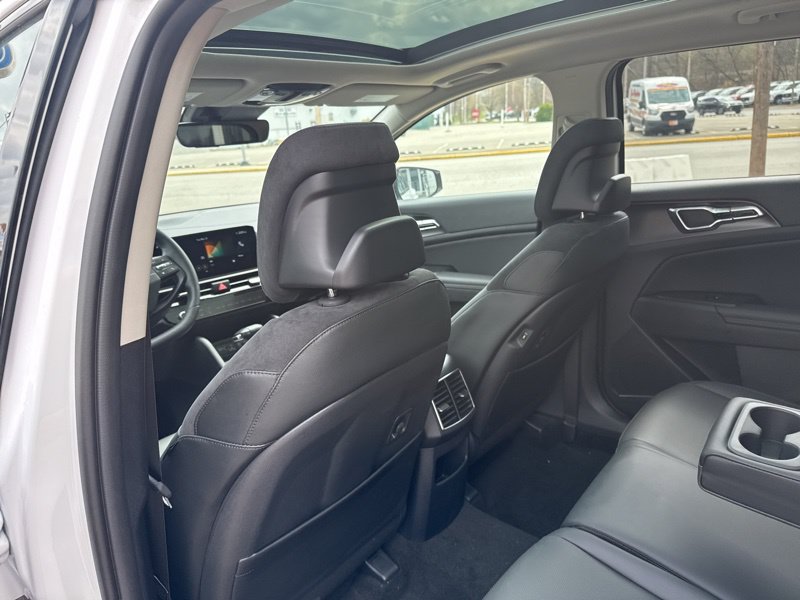 New 2026 Kia Sportage SX FWD image 23