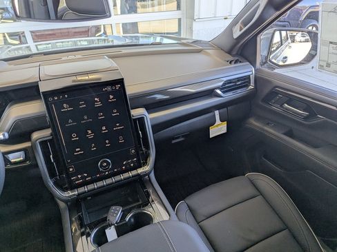 New 2026 GMC Yukon Elevation w/ LPO, Floor Liner Package image 20
