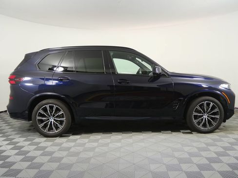 Certified 2026 BMW X5 sDrive40i RWD image 2