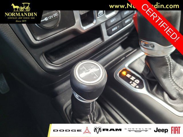 Certified 2022 Jeep Wrangler Unlimited Sahara AWD/4WD image 13