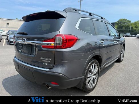 Used 2022 Subaru Ascent Touring AWD/4WD image 8