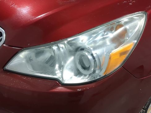 Used 2012 Subaru Legacy 2.5i Premium w/ All-Weather Pkg image 21