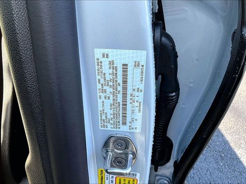 New 2026 Lincoln Corsair Premiere image 14