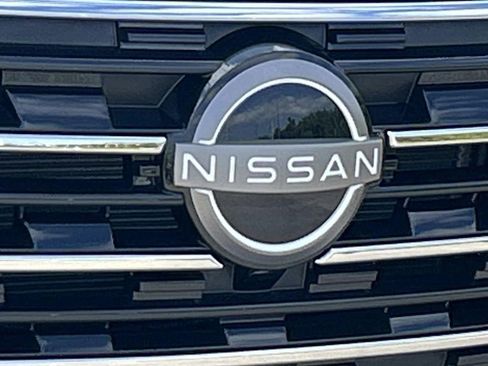 New 2026 Nissan Rogue SV AWD/4WD image 10