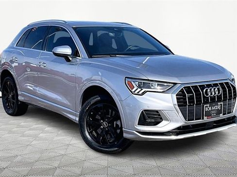 Used 2023 Audi Q3 2.0T Premium Plus w/ Premium Plus Package image 11