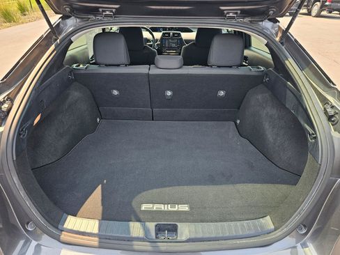 Used 2016 Toyota Prius Three w/ Advanced Technology Package FWD image 14