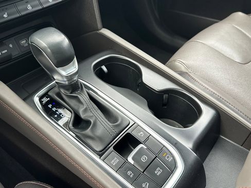 Used 2019 Hyundai Santa Fe AWD image 21