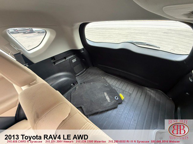 Used 2013 Toyota RAV4 LE AWD/4WD image 12