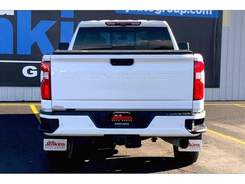 Used 2021 Chevrolet Silverado 2500 High Country AWD/4WD image 4