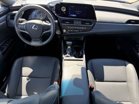 Used 2024 Lexus ES 350 350 w/ Accessory Package (Z2) image 12
