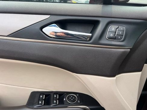 Used 2019 Lincoln MKC Premiere AWD/4WD image 22