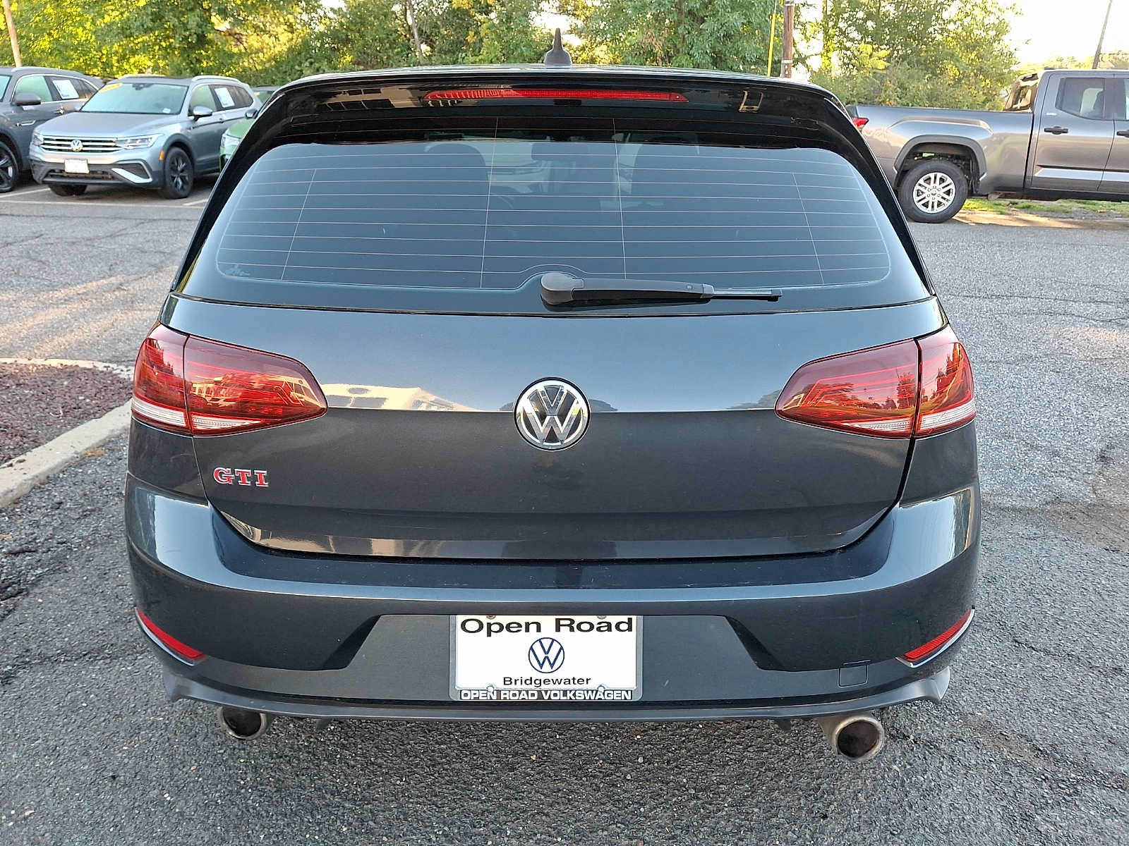 Used 2019 Volkswagen GTI SE w/ SE Experience Package FWD image 5