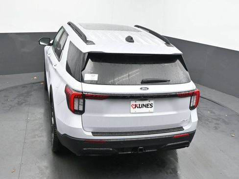 New 2026 Ford Explorer ST-Line w/ ST-Line Street Pack AWD/4WD image 33