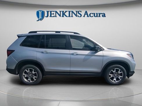 Used 2022 Honda Passport TrailSport image 1