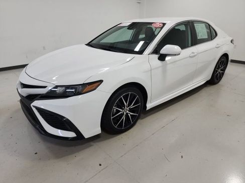 Certified 2023 Toyota Camry SE FWD image 8